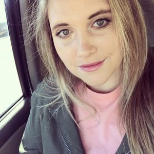 Meet your Posher, Layla